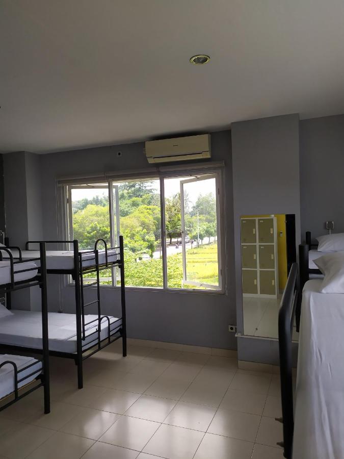 Footprints Xperience Hostel Mataram Exterior photo